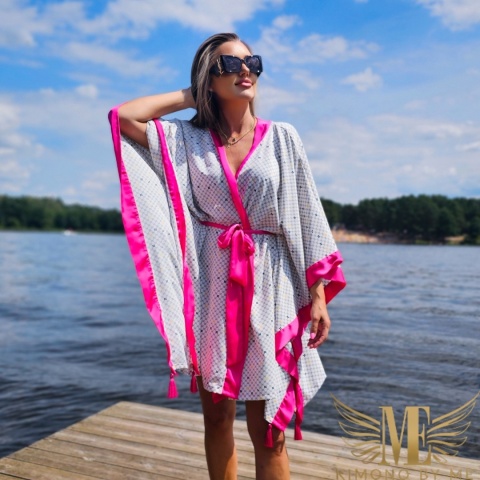 BALI MINI – Kimono z Różowymi Skrzydłami