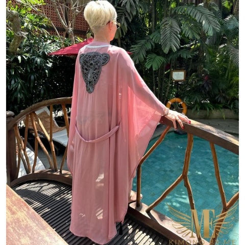 ZAYA ROSE MIDI – asymetryczna narzutka plażowa | KIMONO BY ME