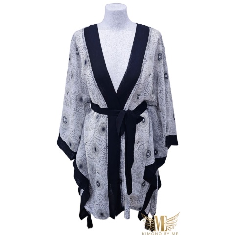 SAINT- TROPEZ MINI Kimono plazowe z czarnymi skrzydłami